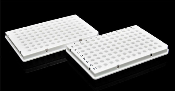 White PCR Consumables 0.1ml 96 Well Half Skirted PCR Plate