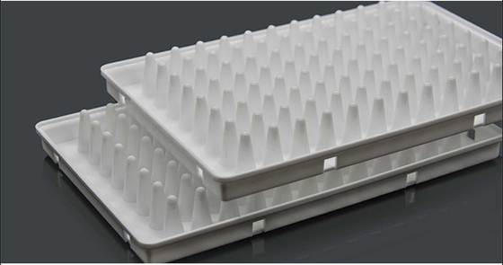 White PCR Consumables 0.1ml 96 Well Half Skirted PCR Plate